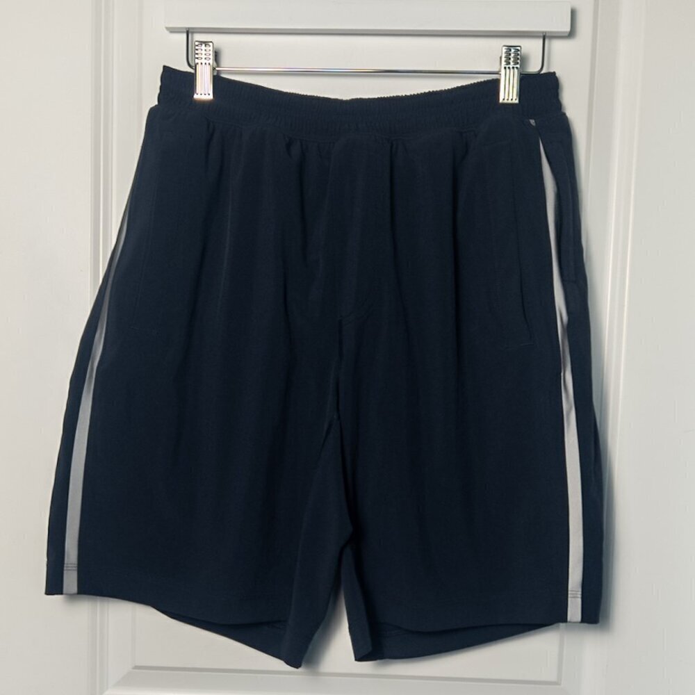 Lululemon Men's Pace Breaker Short 9" *Compression Liner - L Navy Blue